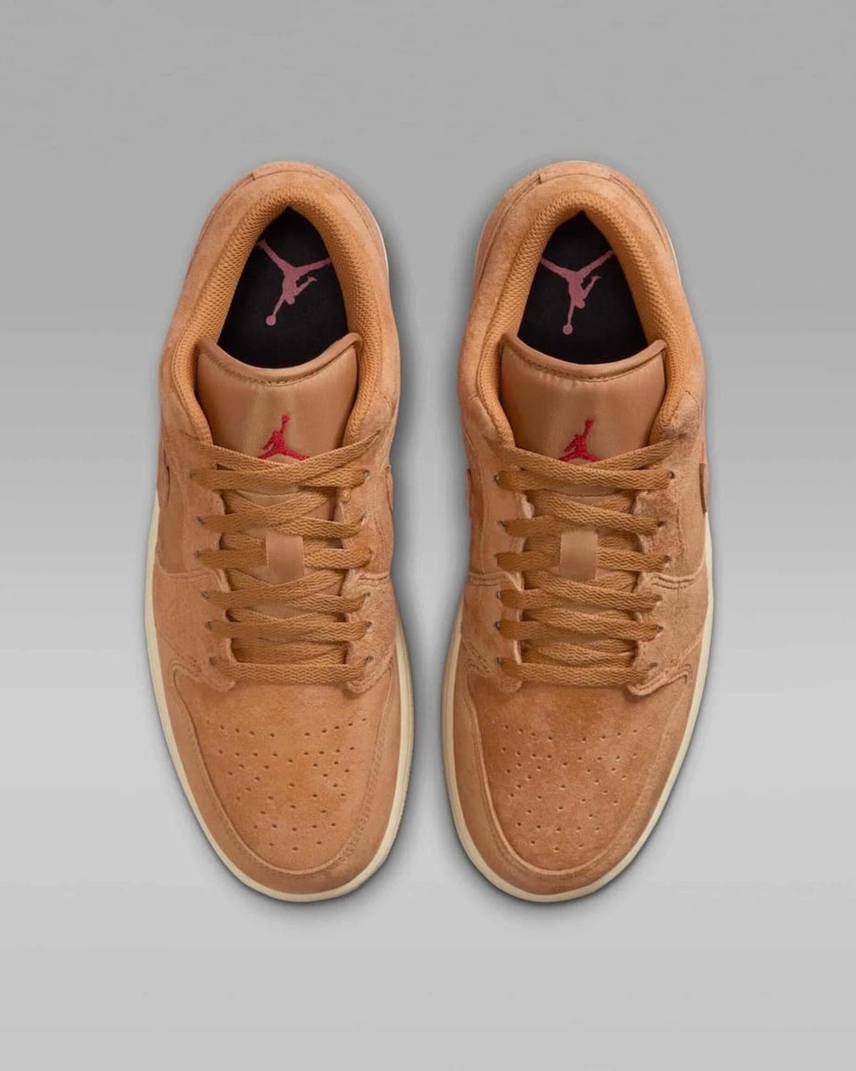 Air Jordan 1 Low SE "Vachetta Tan" — photo 1